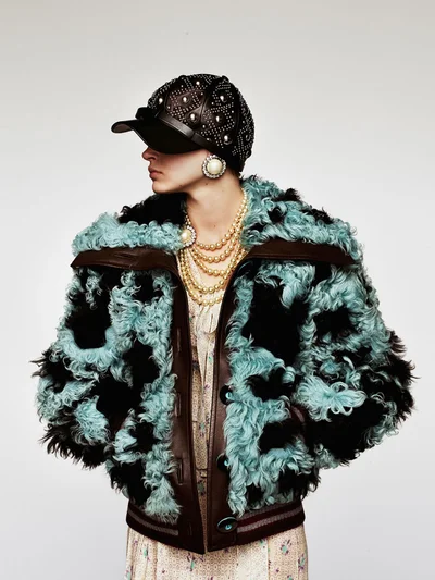 Look 24